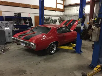 2 Techs Garage