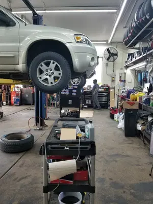 Raj Auto Center