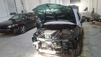 Chics Auto Collision