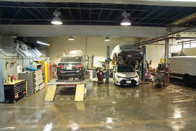 J & D Auto Body