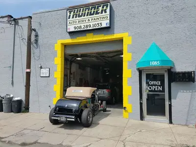 Thunder Auto Body
