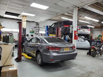 Uptown Motors Auto Repair & Auto Body