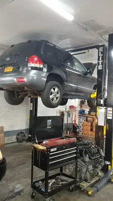 Melville Auto Repair Shop