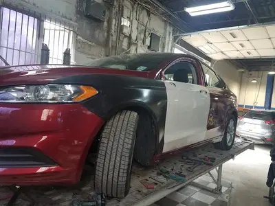 EXPRESSWAY COLLISION & AUTO REPAIR
