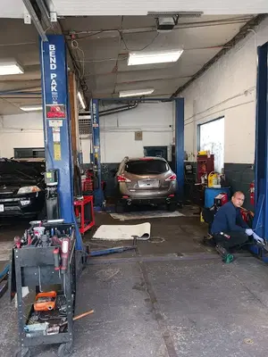William Auto Services Center