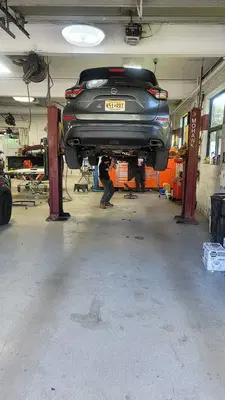 Hudson View Auto Body Inc.