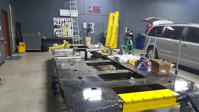 Fine Line Auto Body-Lewis Center