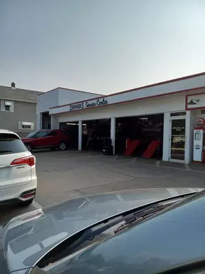 Zehner's Service Center