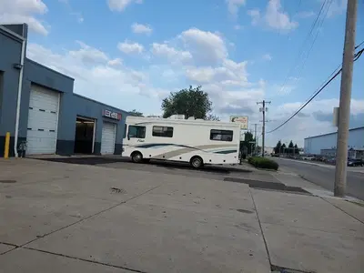 Champion Auto-Truck-Fleet Service