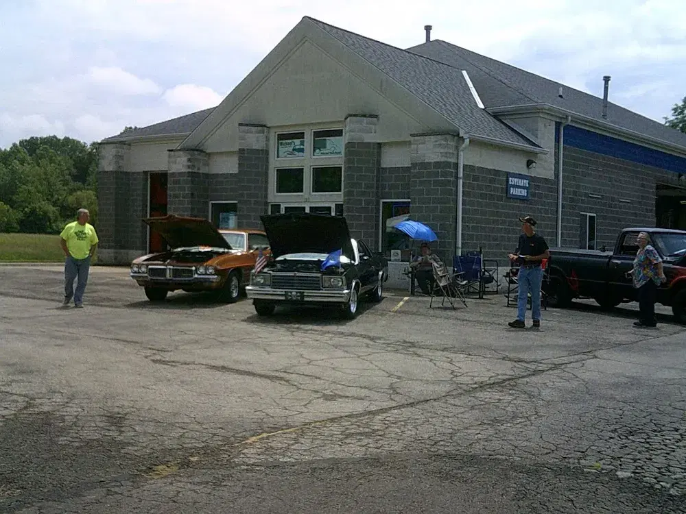 Michael s Auto And Truck Repair In Amherst OH 69 Reviews