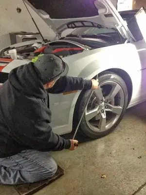 Jewell's Paintless Dent Repair