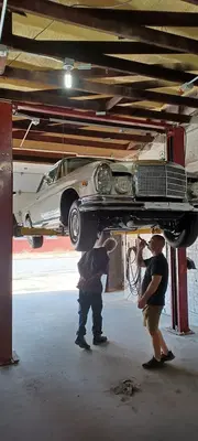 Larry's Automotive