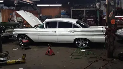 Modern Wheel Brake & Alignment