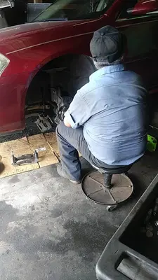 Robles Garage Inc