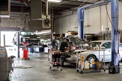 Greg's Automotive