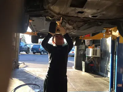 H&R Auto