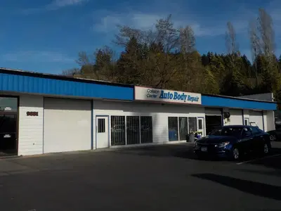 Womack Auto Body, Inc.