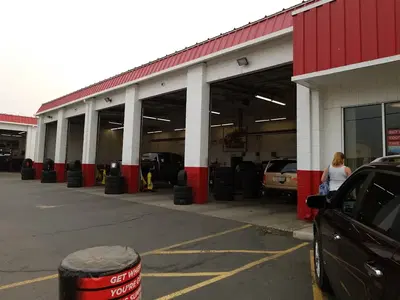 Les Schwab Tire Center