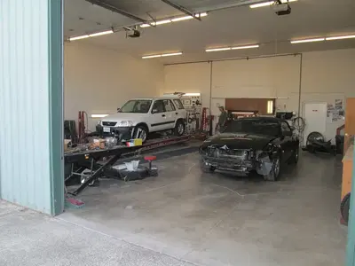 McClinton Auto Collision Inc