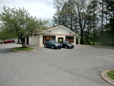 Lava Auto Body