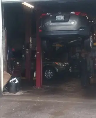 M & G Autobody Inc