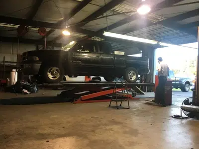 Richards Alignments & Brakes