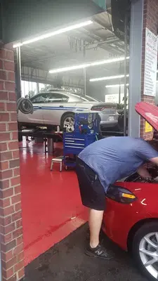Pit Stop Services Center