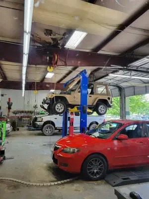 Woodies Auto Service and Repairs Center
