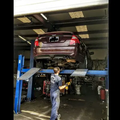 Brown's Tire & Muffler