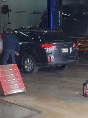 Alva's Automotive and Tire Center