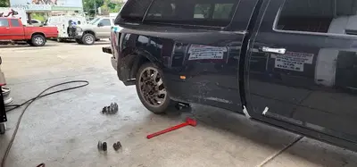 Big T's Wheel And Tire