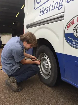 Rhea Little's Tire & Auto Repair