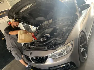 Costa Oil - 10 Minute Oil Change - Bedford