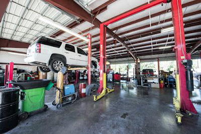 Poutous 1960 Auto Repair