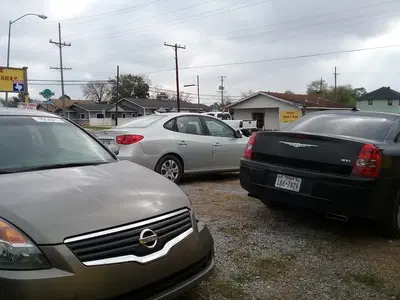 Mike Tire shop and auto repair