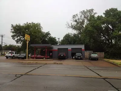 Larry's Imports & Tire Service