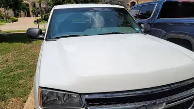 Saldivar's Auto Body & Paint