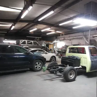 Julio's Body Shop