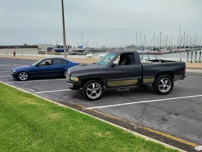 T & A's Auto Service