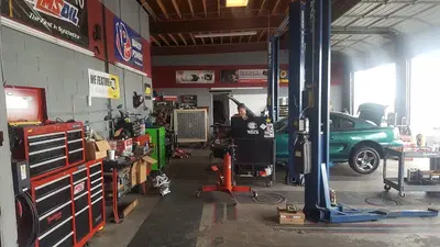 Knuckleheads Garage