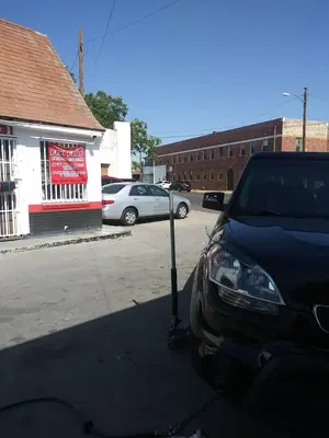 Castillo's Tire Shop
