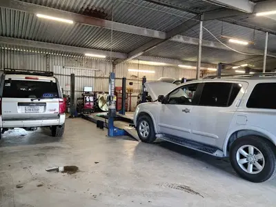 2 Fast Auto Experts