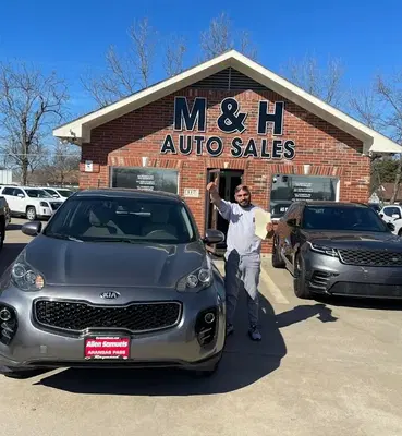 M&H Auto Sales and Body Shop LLC