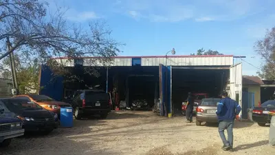 Perez Auto Repair and Body Shop