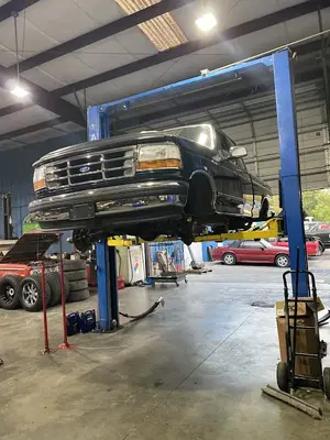 Blalock Auto Center and Collision - Complete Auto Repair, Paint & Body Shop, Lift Kits & Accessories