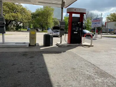 Danny’s Auto Service