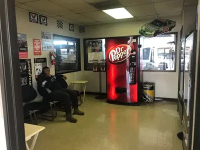 Dwight & Don's Auto Care