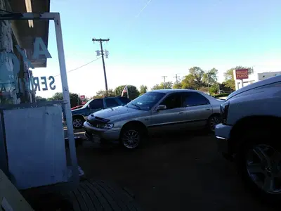 H & J Tire Co