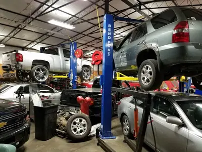 Chinos Mechanic Auto Repair