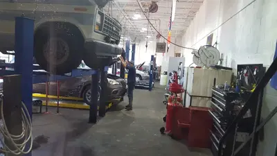 Broadway Minute Lube